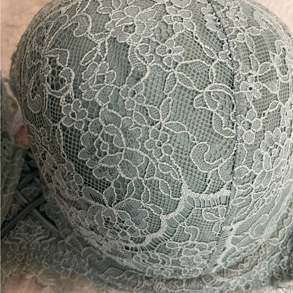 Victoria's Secret Lace Bra in Soft Blue - Picture 3 of 5